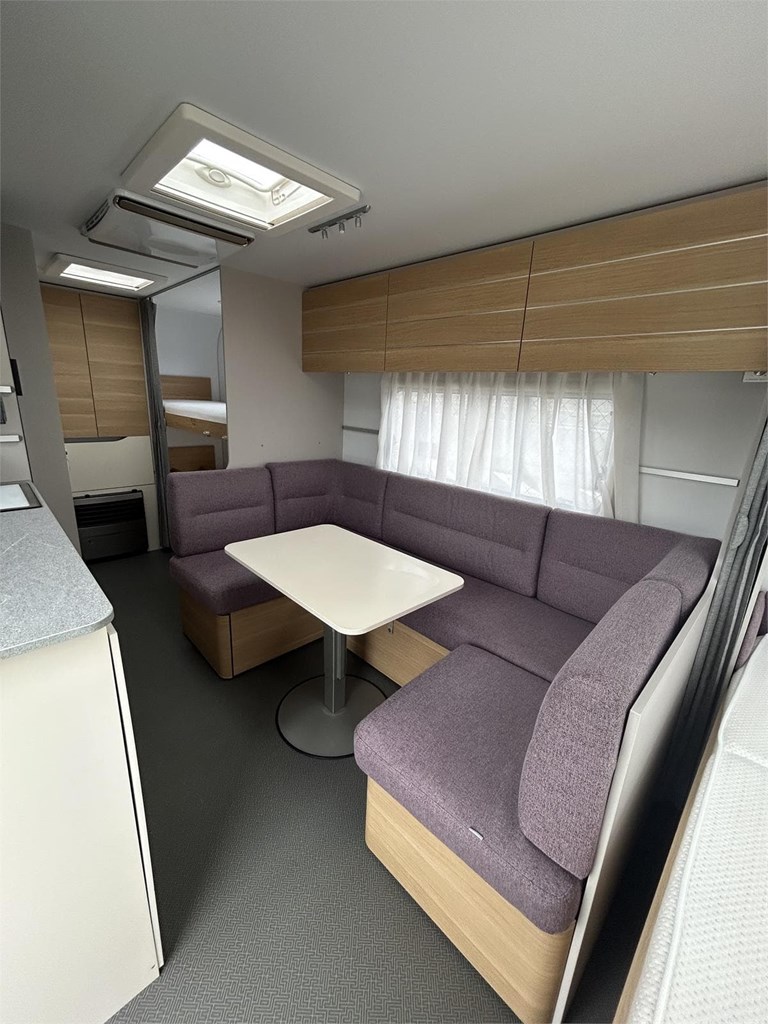 Foto 11 CARAVANA ADRIA ADORA 573 PK-AIRE-MOVER-NEVERA GRANDE 