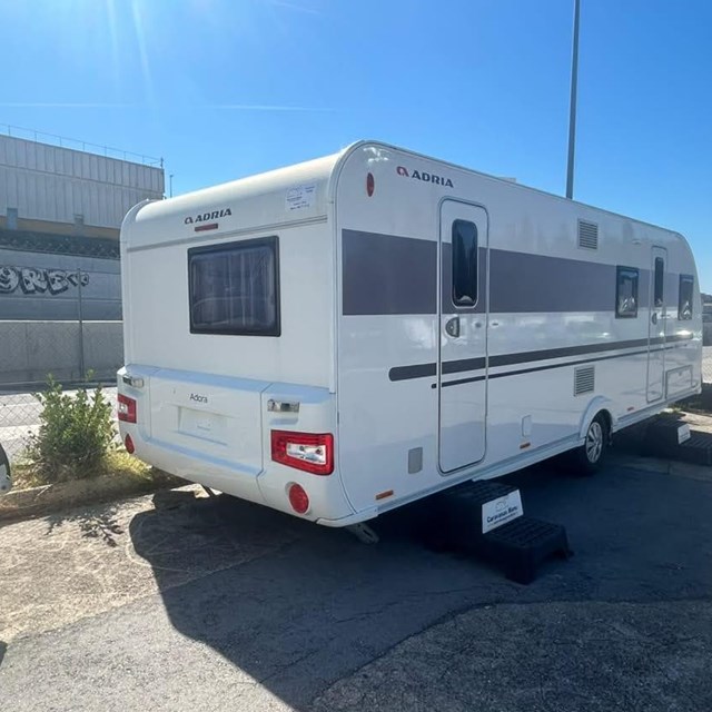  CARAVANA ADRIA ADORA 673 PK-AIRE-MOVER-NEVERA GRANDE 
