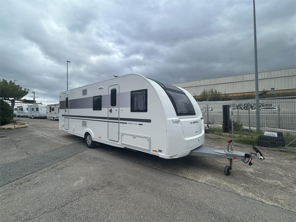 Foto 3  CARAVANA ADRIA ADORA 673 PK-AIRE-MOVER-NEVERA GRANDE 