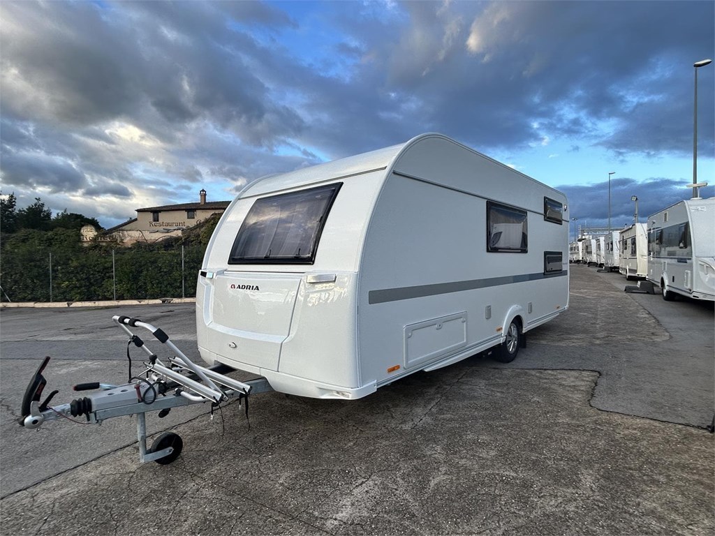Foto 2  CARAVANA ADRIA ALTEA 552 PK-AIRE-MOVER-NEVERA GRANDE-TOLDO FIAMMA 
