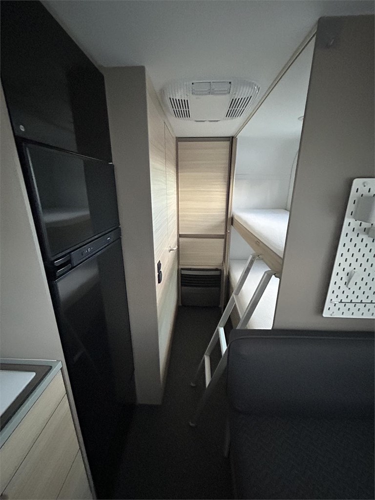Foto 7  CARAVANA ADRIA ALTEA 552 PK-AIRE-MOVER-NEVERA GRANDE-TOLDO FIAMMA 