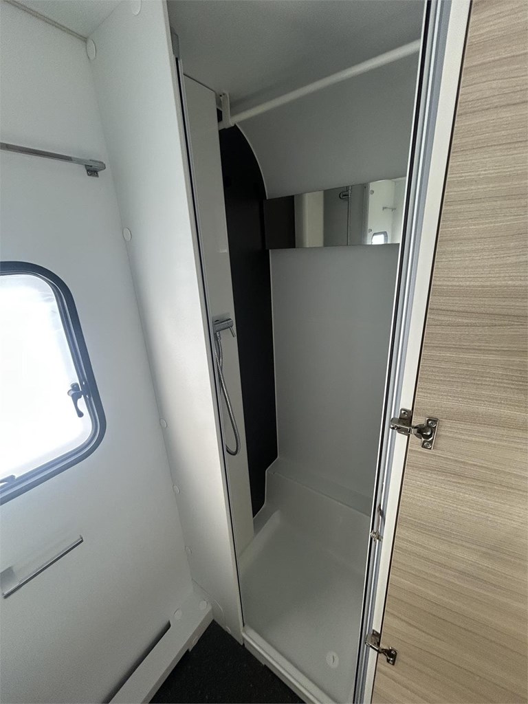 Foto 8 CARAVANA ADRIA ALTEA 552 PK-AIRE- MOVER-NEVERA GRANDE