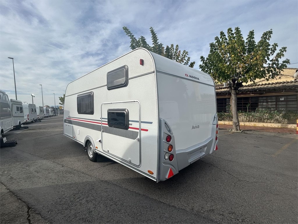 Foto 4 CARAVANA ADRIA AVIVA 495 LX-AIRE-MOVER-NEVERA GRANDE