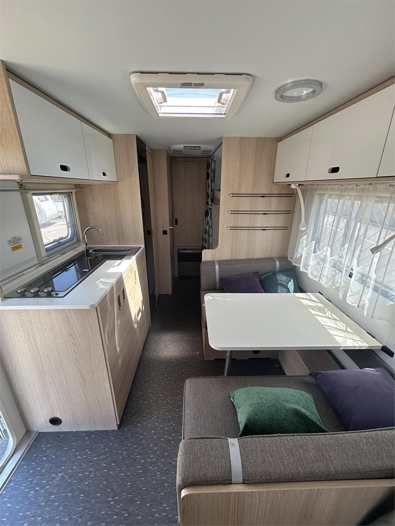 Foto 5 CARAVANA ADRIA AVIVA 522 PT-AIRE-MOVER-NEVERA GRANDE