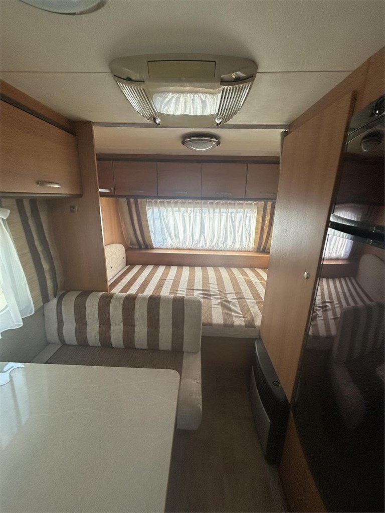 Foto 5  CARAVANA BURSTNER PREMIO 495 TK-AIRE-MOVER-NEVERA GRANDE