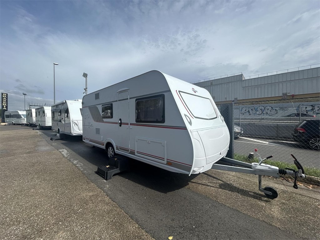 Foto 1 CARAVANA BURSTNER PREMIO 495 TK-MOVER-NEVERA GRANDE
