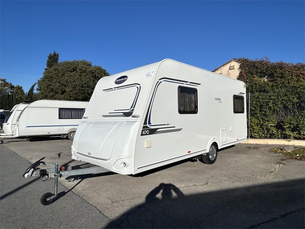 Foto 2 CARAVANA CARAVELAIR ANTARES 470 CAMA ISLA -AIRE-MOVER