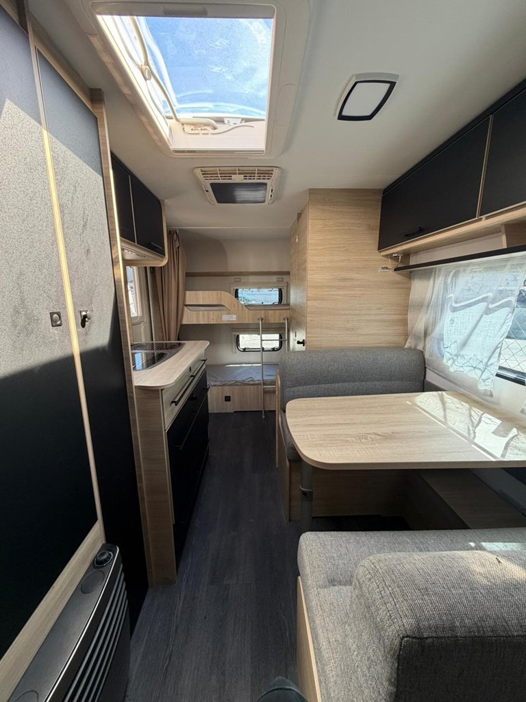 Foto 7 CARAVANA CARAVELAIR  SPORT LINE 486-AIRE-MOVER-