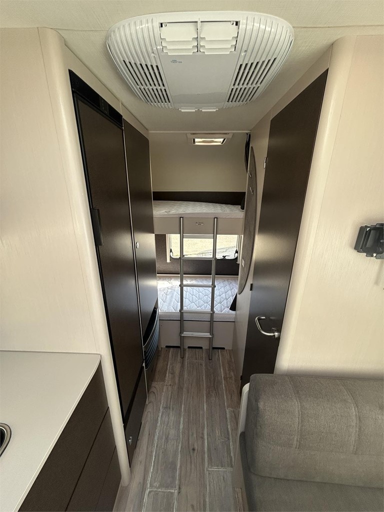 Foto 6 CARAVANA DETHELFFES C’GO 495 QSK-AIRE-MOVER-TOLDO FIAMMA 