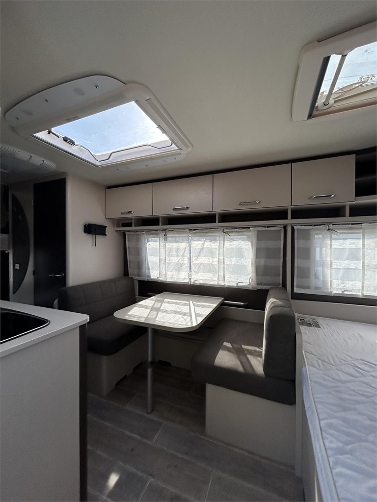 Foto 9 CARAVANA DETHELFFES C’GO 495 QSK-AIRE-MOVER-TOLDO FIAMMA 