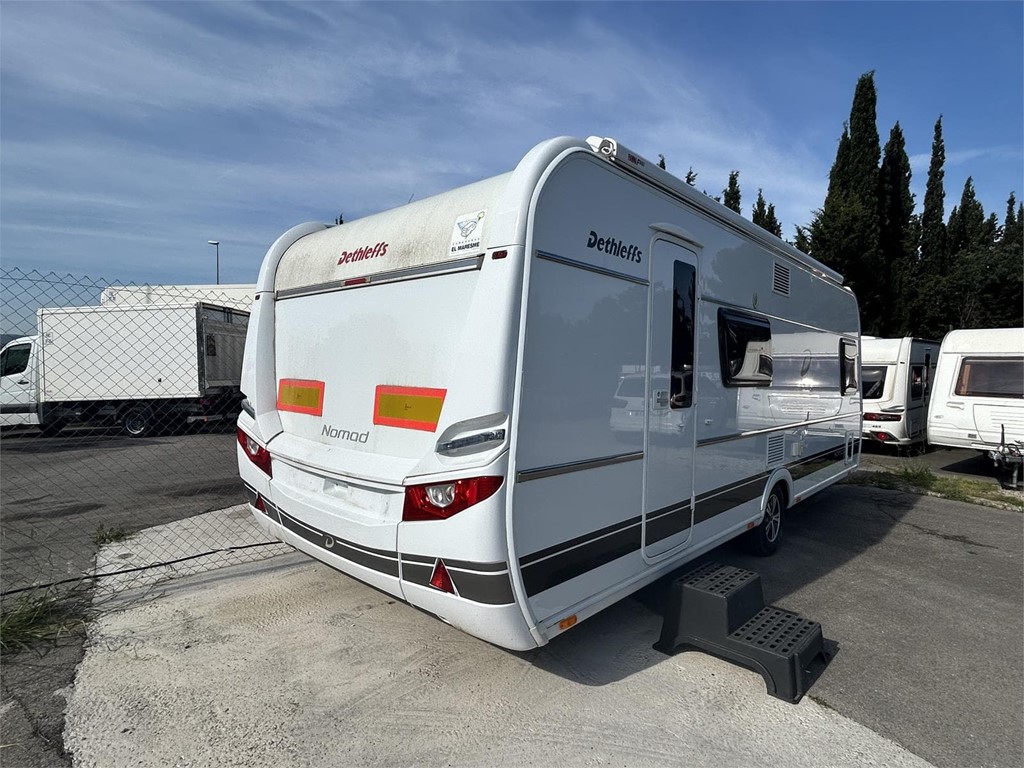 Foto 1 CARAVANA DETHLEFFS NOMAD 560 FMK-AIRE-MOVER-NEVERA GRANDE
