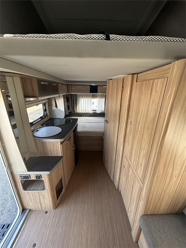 Foto 5  CARAVANA ERIBA FEELING 425-MOVER-TOLDO THULE MANIVELA 
