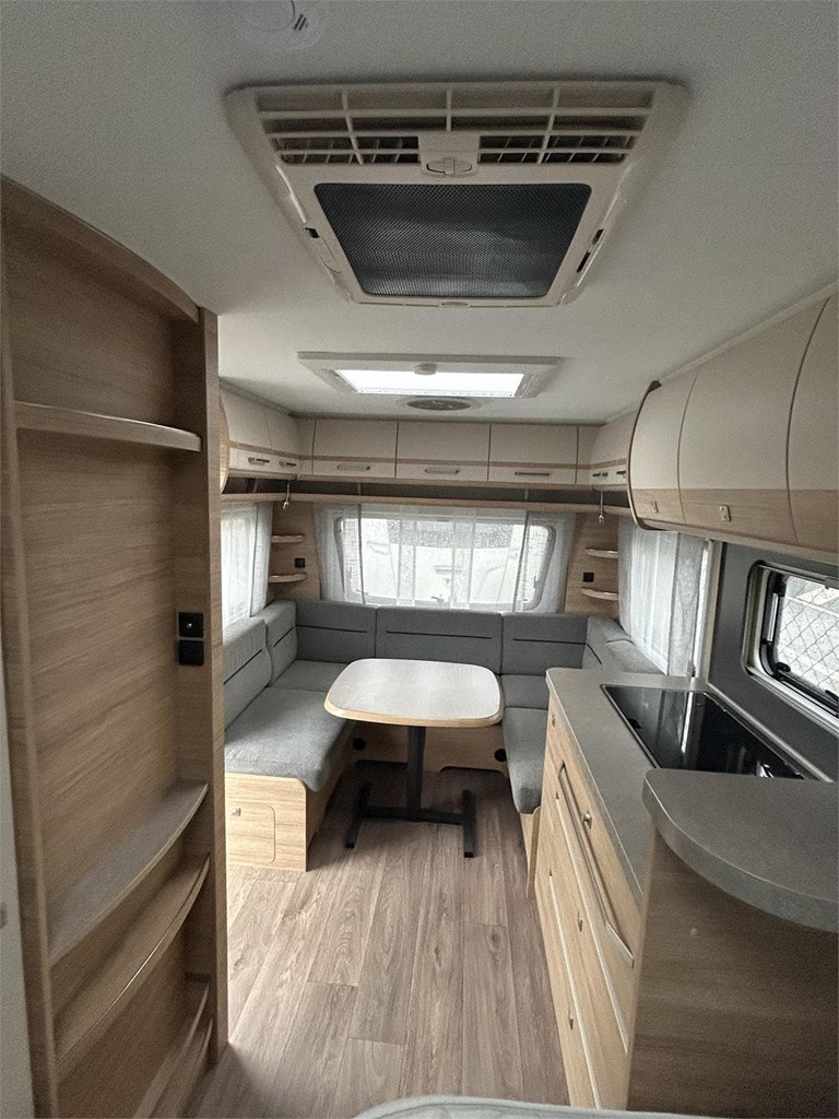 Foto 8 CARAVANA FENDT BIANCO 445 SFB-AIRE-MOVER-TOLDO FIAMMA 