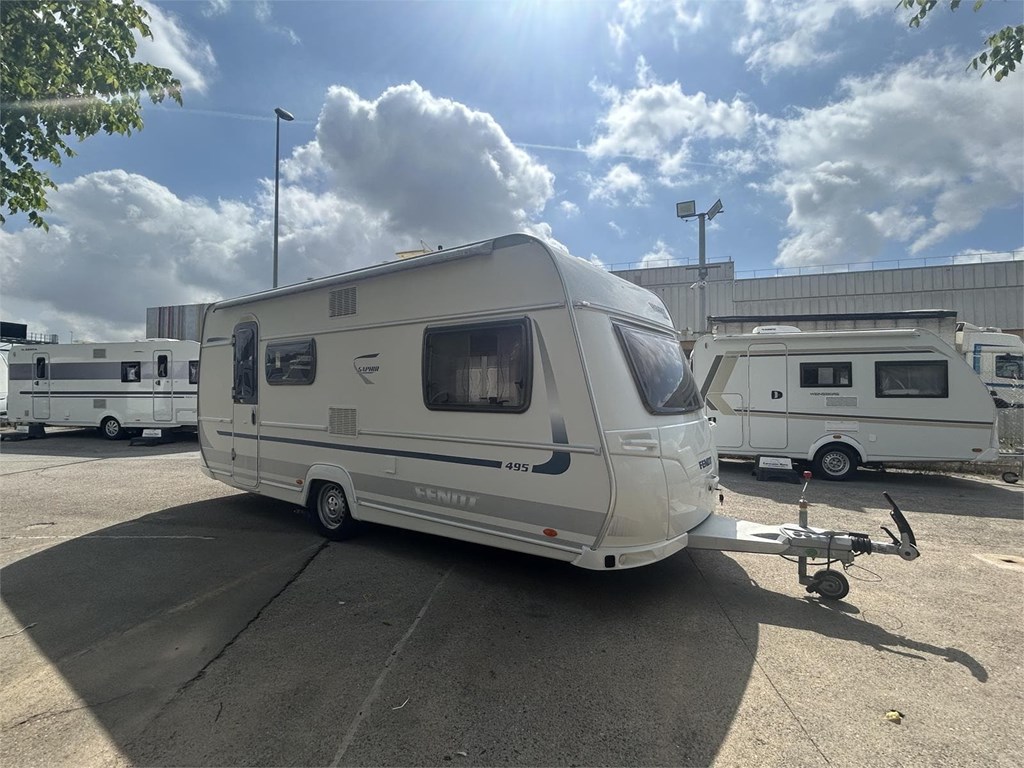 Foto 1 CARAVANA FENDT SAPHIR 495//AIRE-MOVER-NEVERA GRANDE 