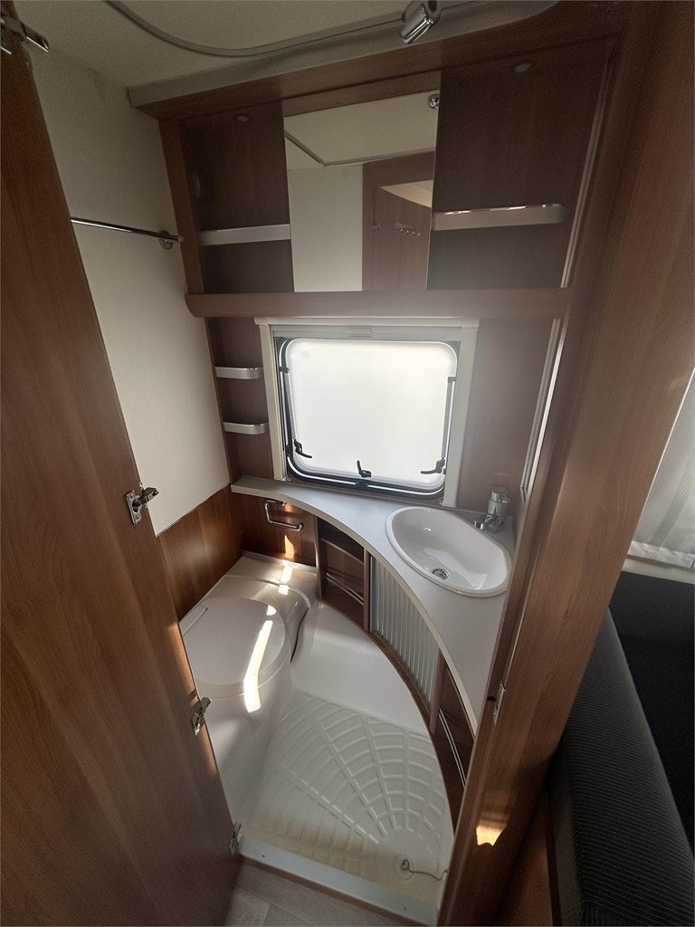 Foto 9 CARAVANA FENDT SAPHIR 515-MOVER-NEVERA GRANDE 