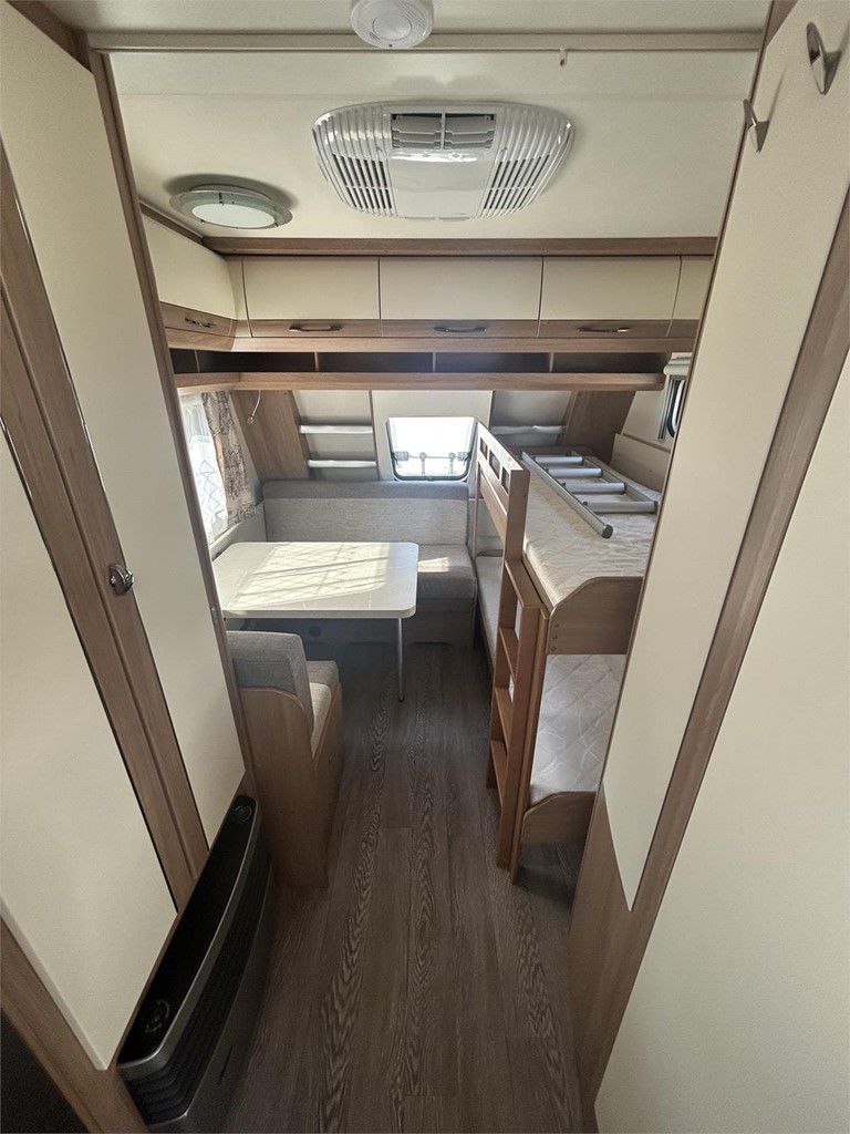 Foto 5 CARAVANA HOBBY 515 UHK-AIRE-MOVER-TOLDO FIAMMA 