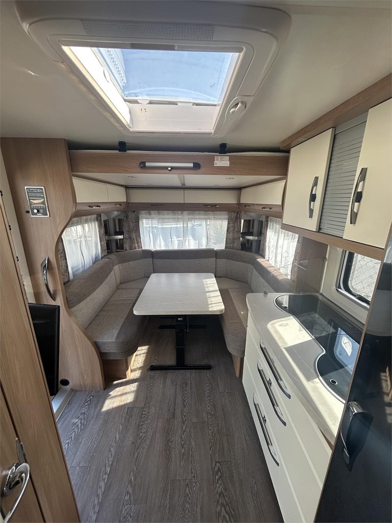 Foto 7 CARAVANA HOBBY 515 UHK-AIRE-MOVER-TOLDO FIAMMA 