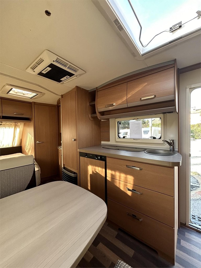 Foto 5 CARAVANA KNAUS SPORT 500 FDK-AIRE-MOVER
