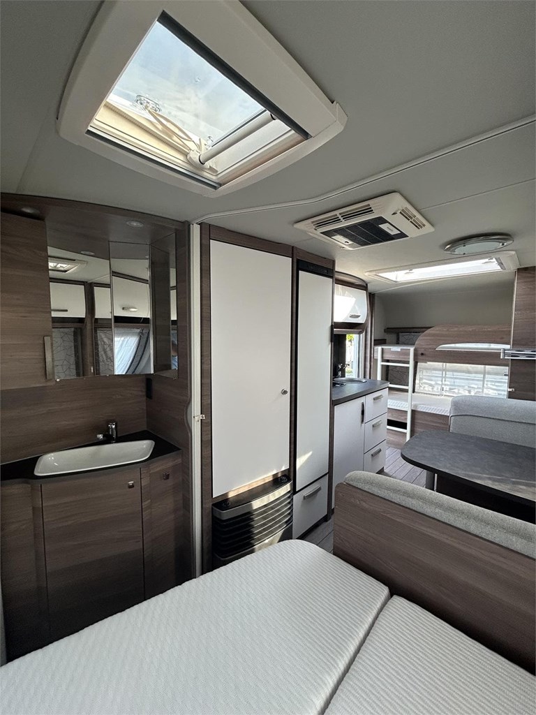 Foto 9 CARAVANA KNAUS SPORT 500 QDK-AIRE- MOVER-NEVERA GRANDE 