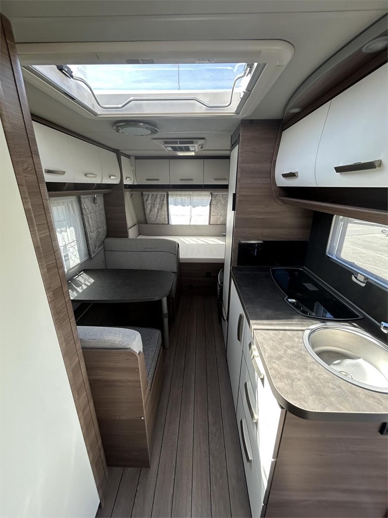 Foto 5  CARAVANA KNAUS SPORT 500 QDK-AIRE-MOVER-TOLDO MANIVELA