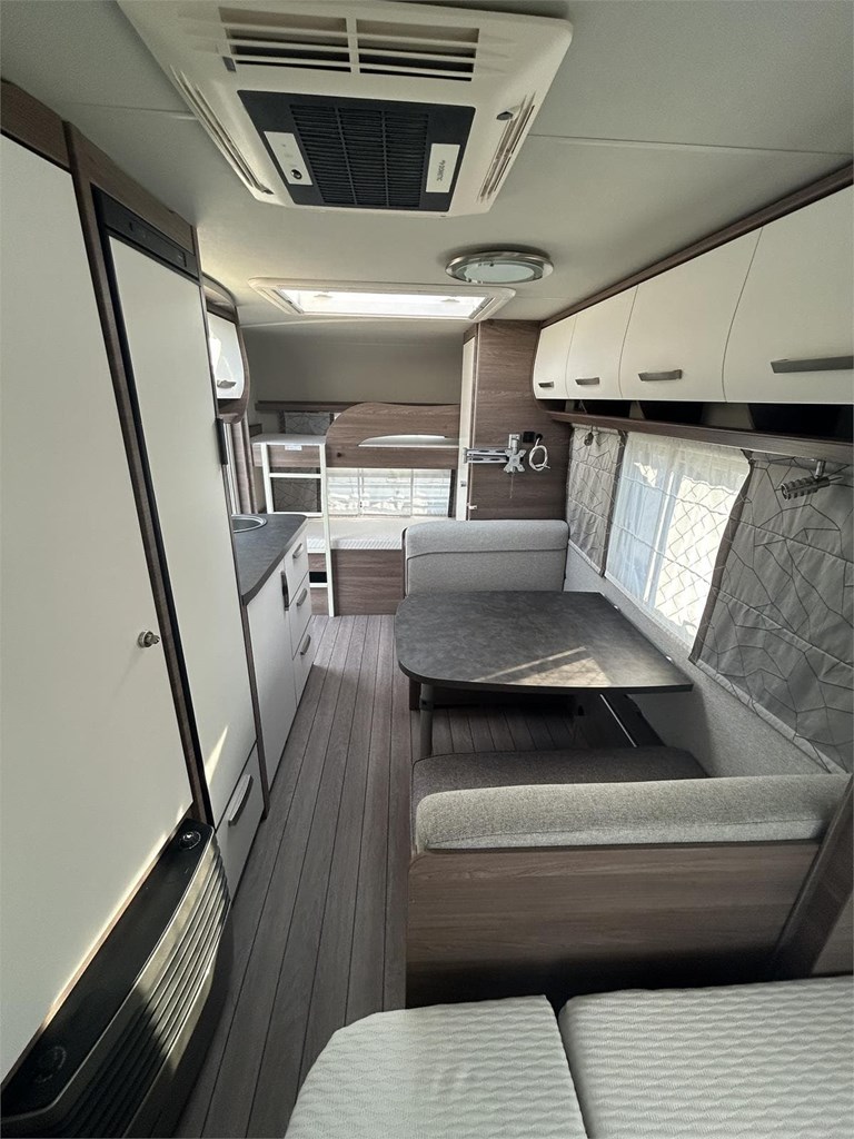 Foto 8 CARAVANA KNAUS SPORT 500 QDK-AIRE-NEVERA GRANDE 