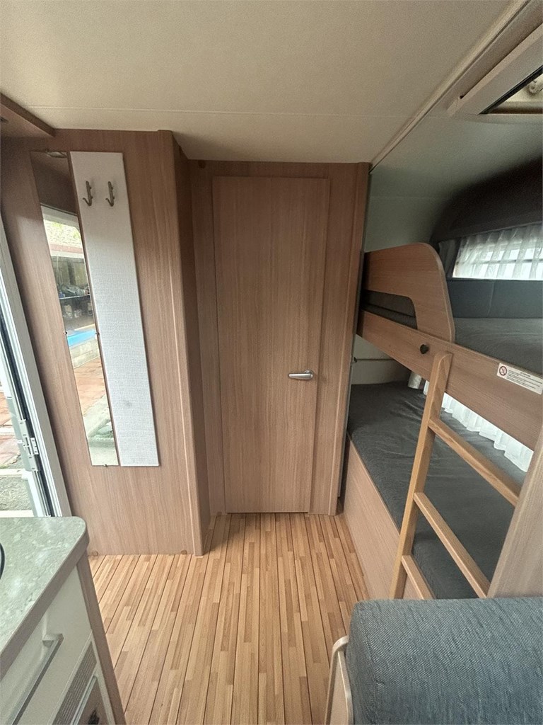 Foto 10  CARAVANA KNAUS SUDIND 550 QS -AIRE-MOVER-NEVERA GRANDE