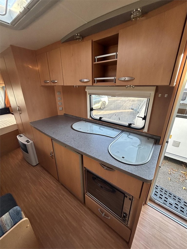 Foto 9 CARAVANA KNAUS SUDWIND 550 FSK