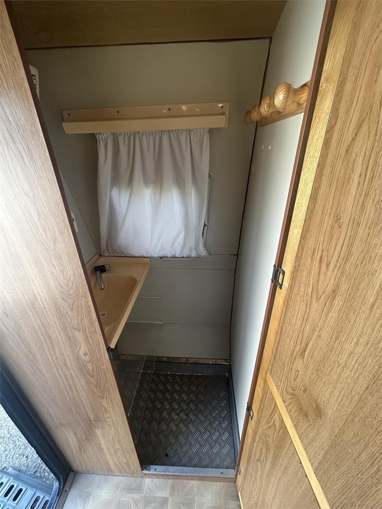 Foto 8 CARAVANA ROLLER ALOHA 375 T MENOS DE 750 KG 