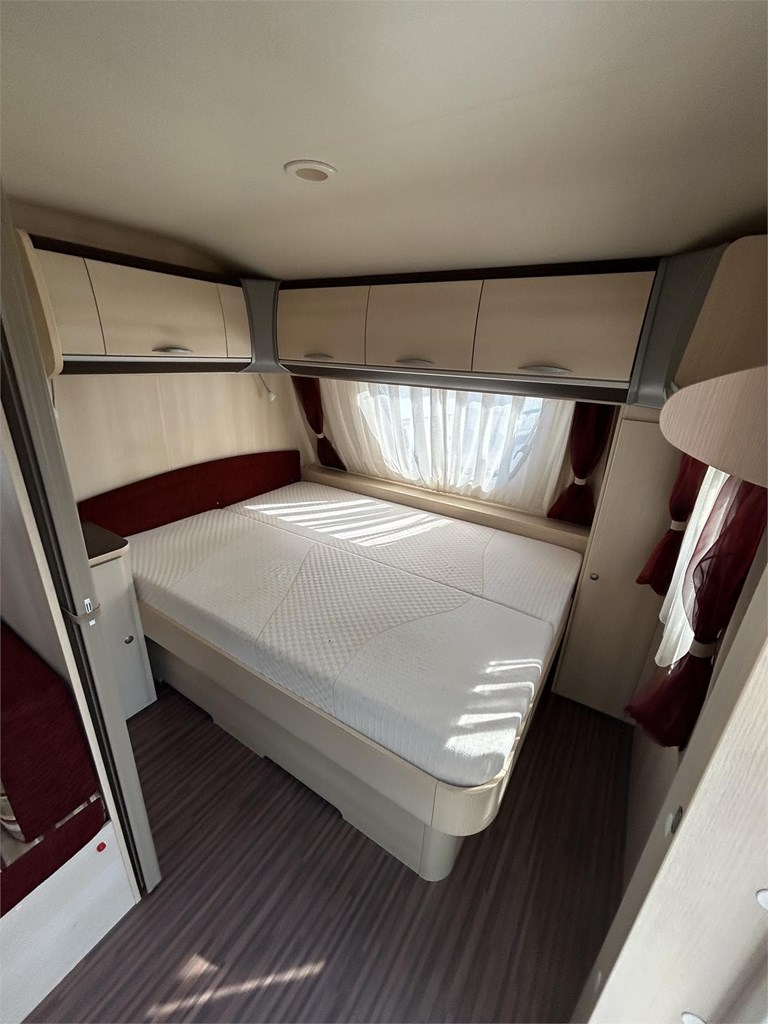 Foto 5 CARAVANA ROLLER TANGO 495 LZ-AIRE-MOVER-NEVERA GRANDE 