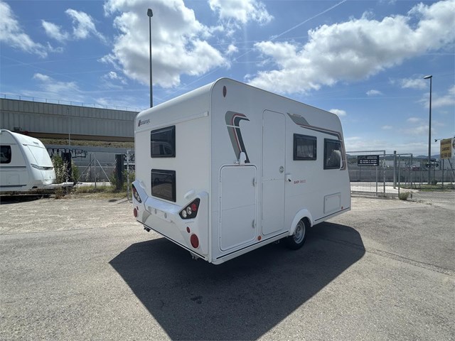 CARAVANA STERCKEMAN  380 CE--AIRE- MOVER-Frigorífico compresor XL FREEZE 150 L