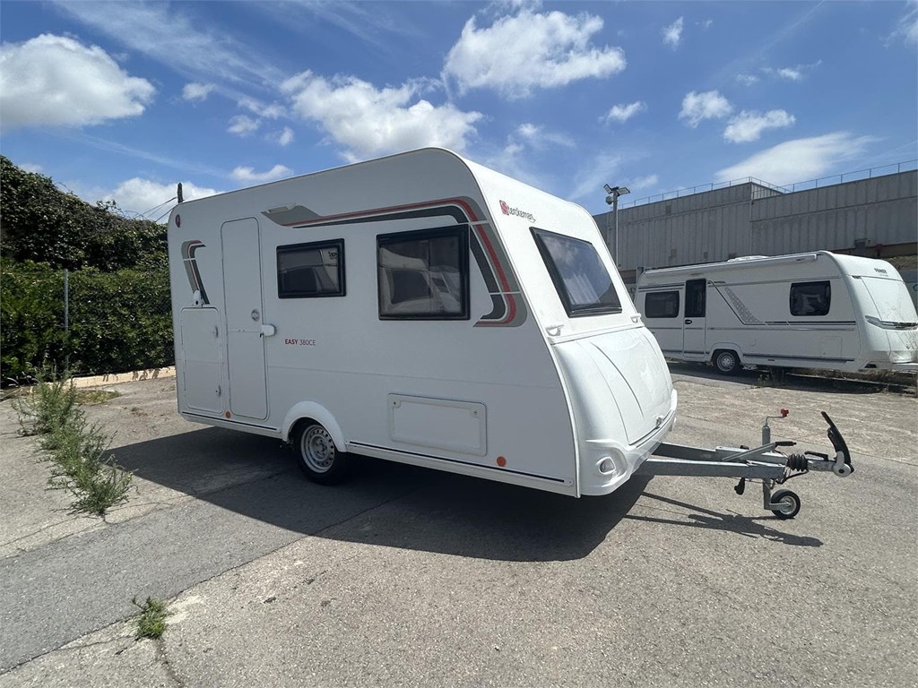 Foto 3 CARAVANA STERCKEMAN  380 CE--AIRE- MOVER-Frigorífico compresor XL FREEZE 150 L