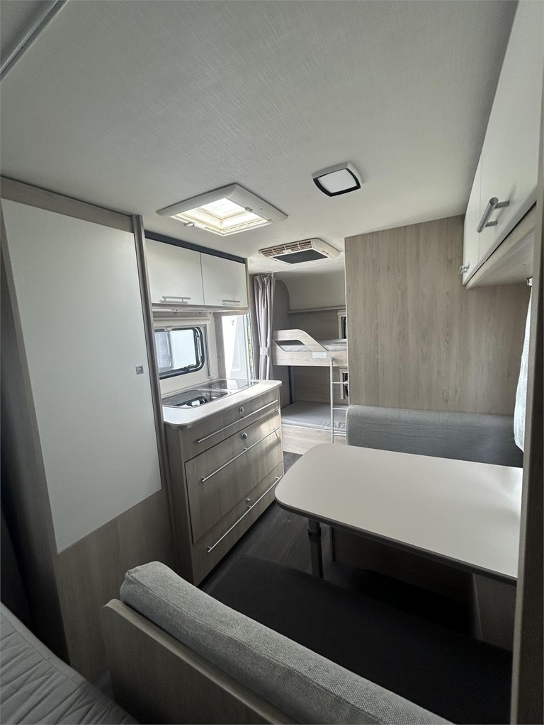 Foto 7 CARAVANA STERCKEMAN 470 PE/AIRE ACONDICIONADO 