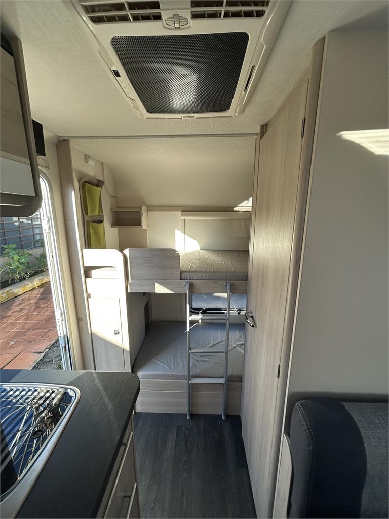 Foto 9 CARAVANA STERCKEMAN STARLETT 470 COMFORT-AIRE-MOVER-TOLDO FIAMMA
