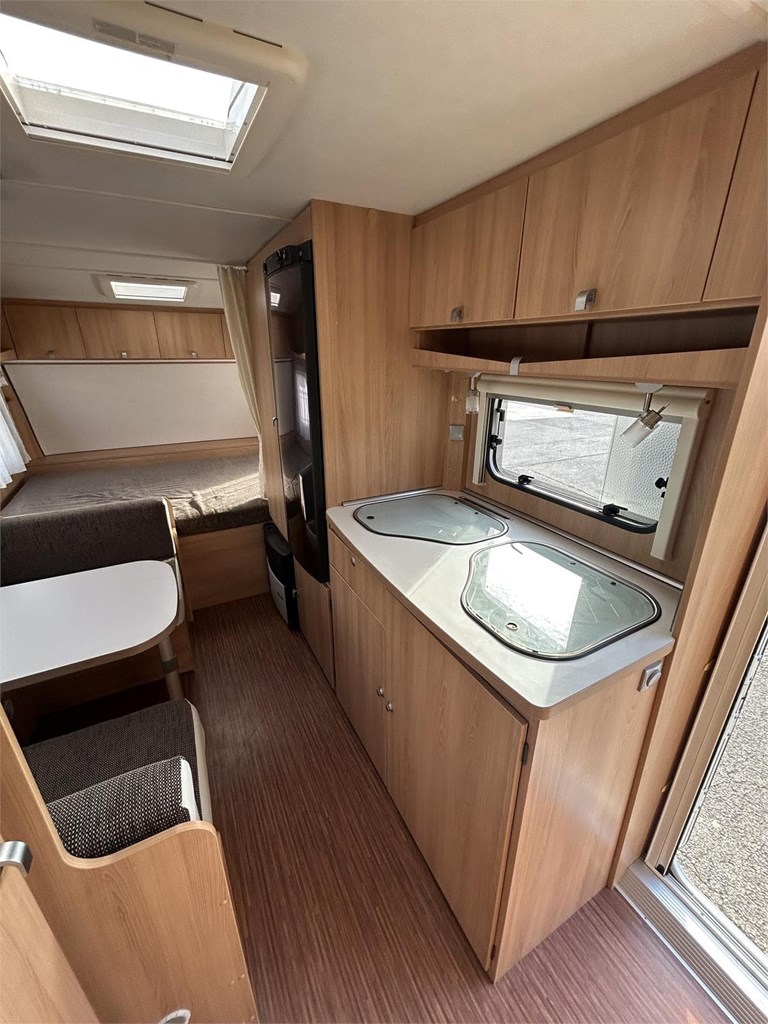 Foto 11 CARAVANA TEC TRAVELBIRD 510 GK-AIRE-MOVER 