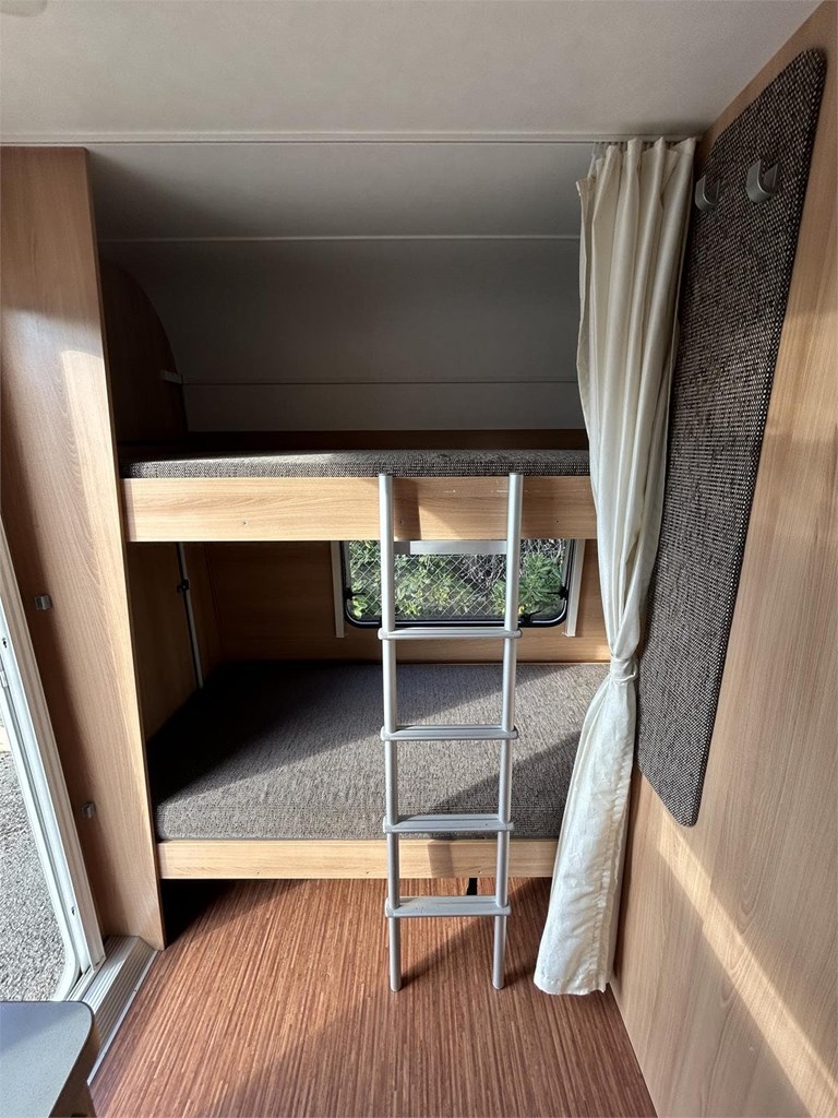 Foto 8 CARAVANA TEC TRAVELBIRD 510 GK-AIRE-MOVER 