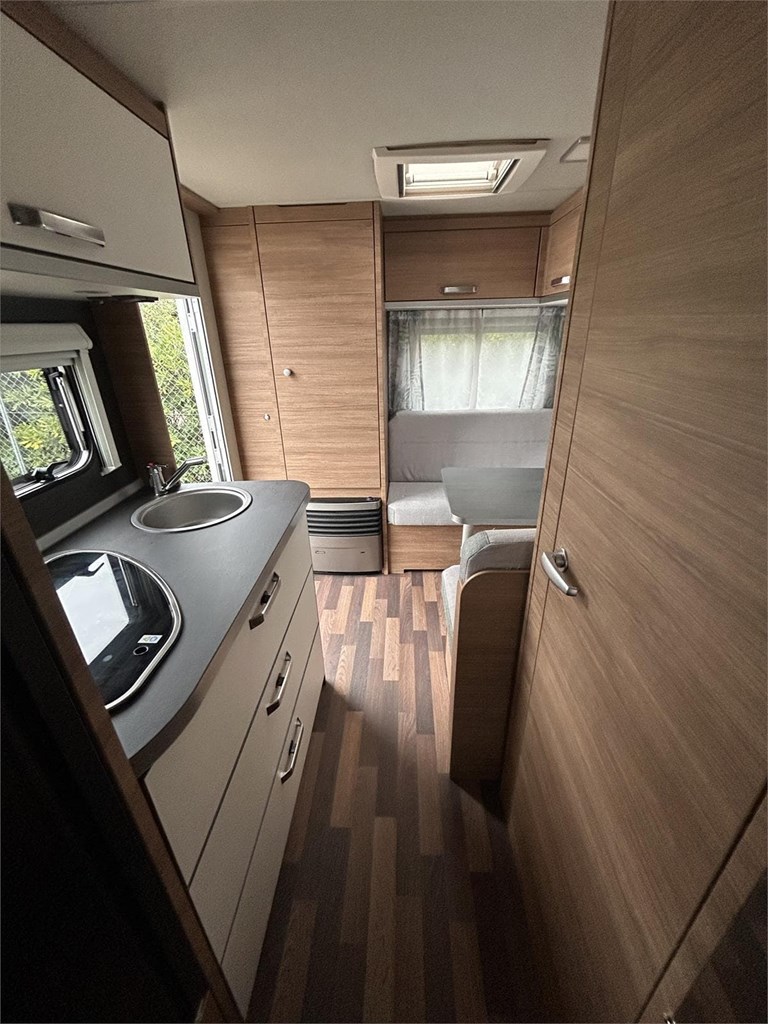 Foto 8 CARAVANA WEINSBERG 420 QD-AIRE-MOVER-NEVERA GRANDE 