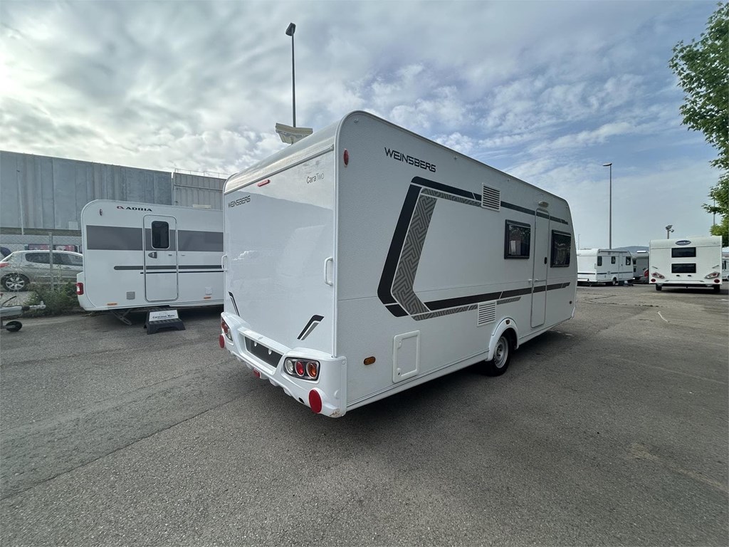 Foto 3  CARAVANA WEINSBERG CARATWO  500 QDK-AIRE ACONDICIONADO-NEVERA GRANDE