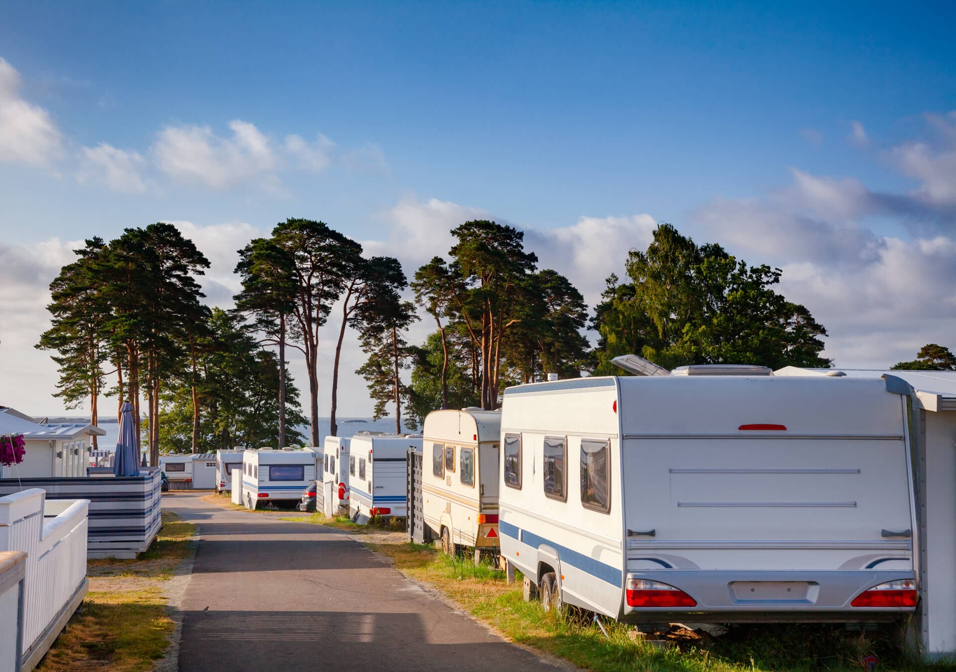 Contactar para compra-venta de caravanas