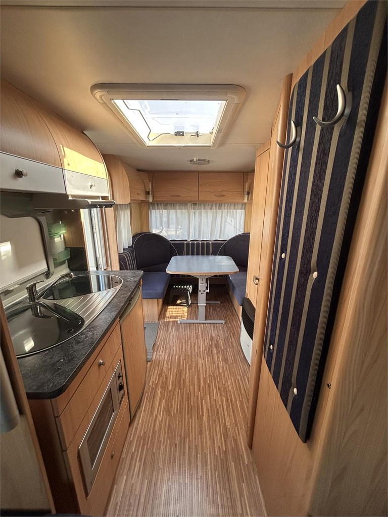 Foto 5 PRÓXIMAMENTE CARAVANA BURSTNER BELCANTO 435 TS-MOVER-TOLDO FIAMMA 