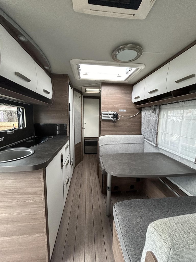 Foto 4 PRÓXIMAMENTE CARAVANA KNAUS SPORT 500 KD-AIRE-MOVER-NEVERA GRANDE 