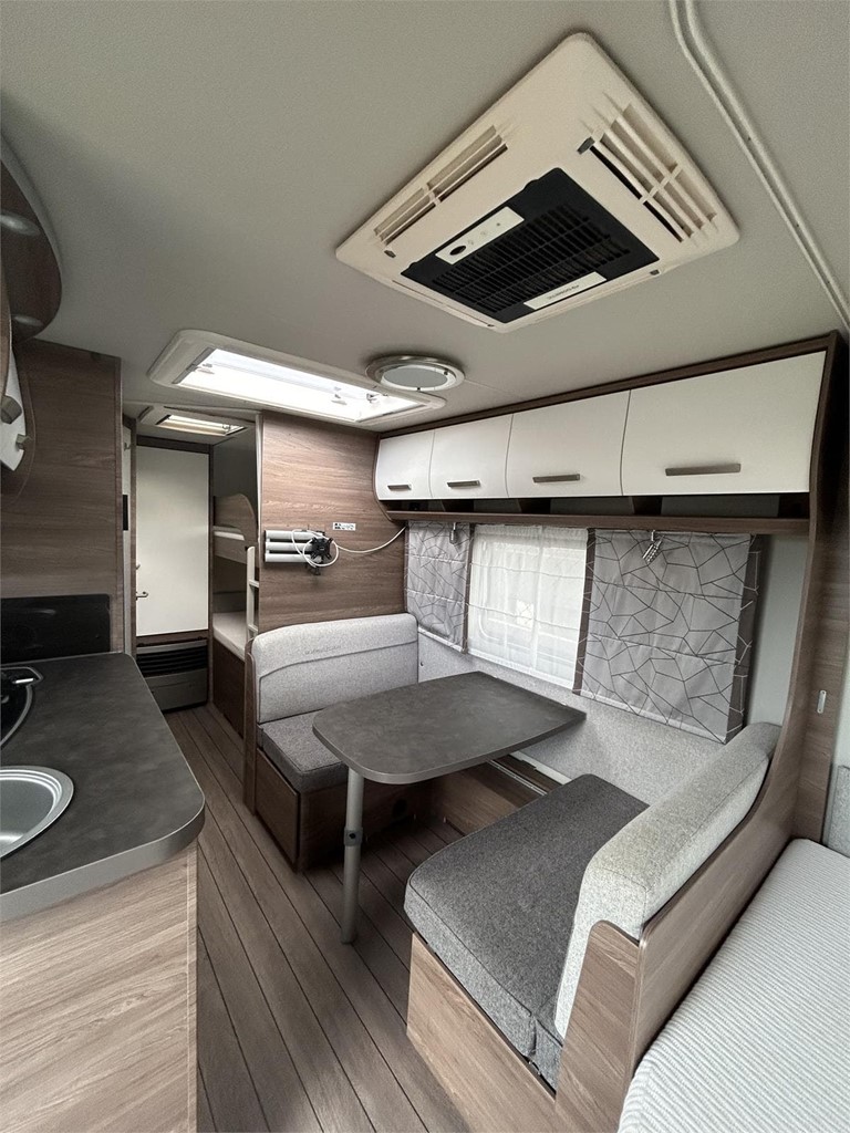Foto 8 PRÓXIMAMENTE CARAVANA KNAUS SPORT 500 KD-AIRE-MOVER-NEVERA GRANDE 