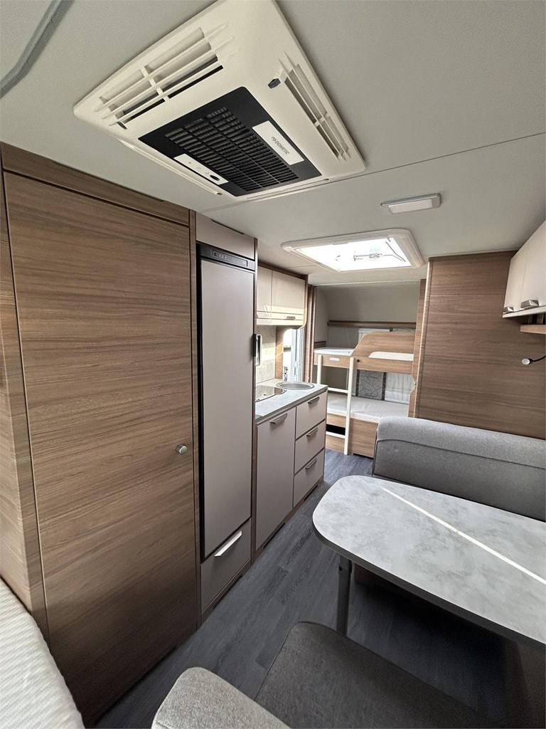 Foto 4 PRÓXIMAMENTE CARAVANA KNAUS SPORT  500 QDK-AIRE-MOVER-TOLDO MANIVELA 