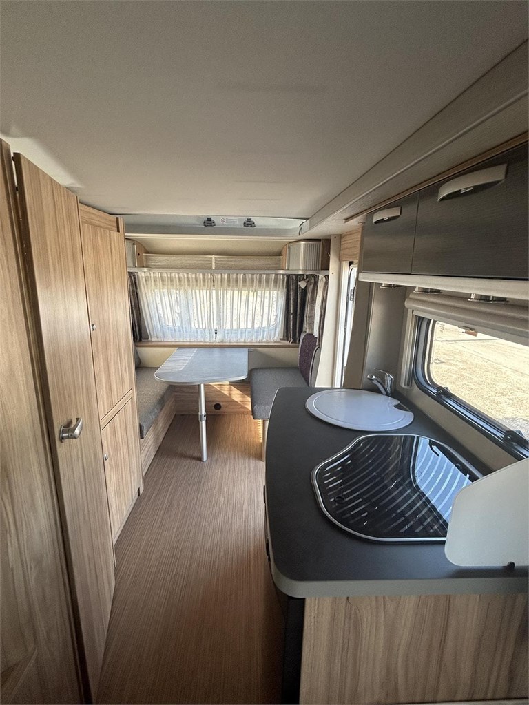 Foto 9 RESERVADA RESERVADA RESERVADA 