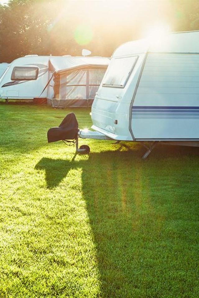 Servicios de compraventa de caravanas